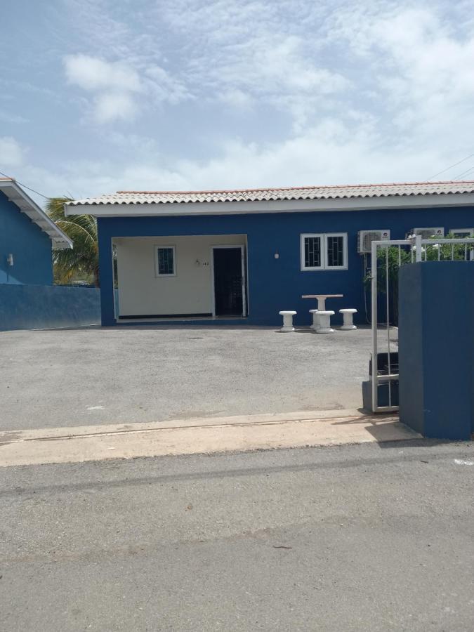 Blue Apartments Willemstad Bagian luar foto